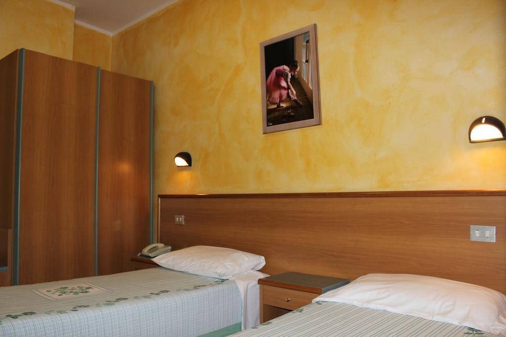 Albergo Napoleone SantʼAmbrogio di Valpolicella Chambre photo