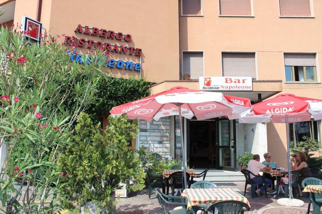 Albergo Napoleone SantʼAmbrogio di Valpolicella Extérieur photo
